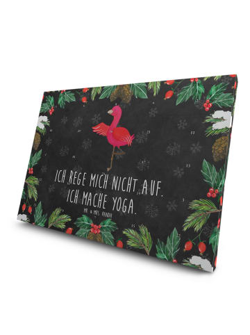 Mr. & Mrs. Panda Advents-Teekalender Flamingo Yoga mit Spruch in Kreidetafel
