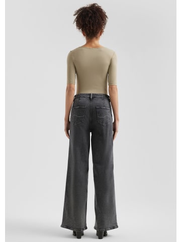 QS T-Shirt in 7803_helles olivgrün