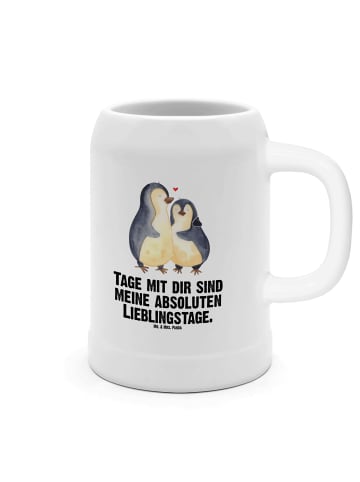 Mr. & Mrs. Panda Bierkrug Pinguin umarmen mit Spruch in Weiß