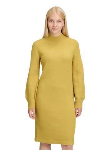 CARTOON Strickkleid mit Stehkragen in Burnished Gold