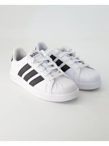 adidas Schnürschuhe in Weiß