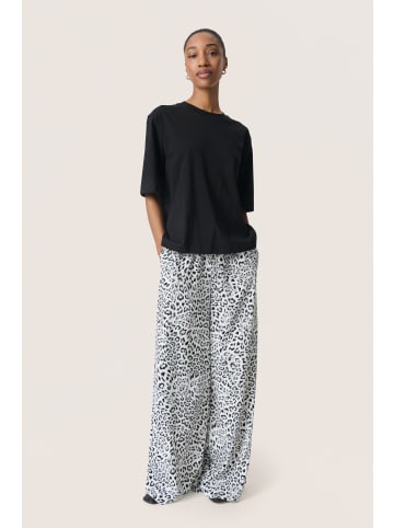 Soaked in Luxury Casual Hose SLShirley Lockere Passform in Grey Leopard Patteren