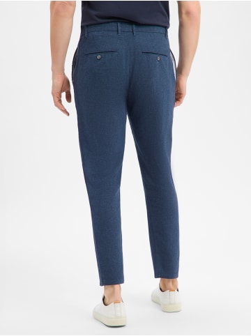 Finshley & Harding Hose Riley in marine
