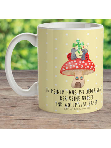 Mr. & Mrs. Panda Kindertasse Marienkäfer Fliegenpilz mit Spruch in Gelb Pastell