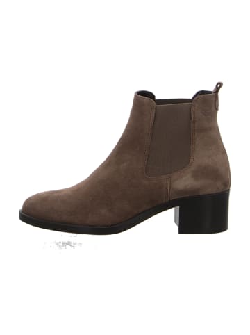 Tamaris Chelsea Boots in Braun