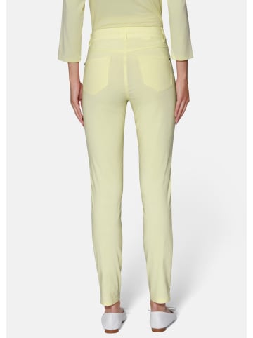 MADELEINE Enge Hose mit Reißverschlusstaschen in vanille