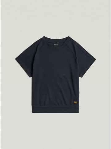 Raglan T-Shirt salute