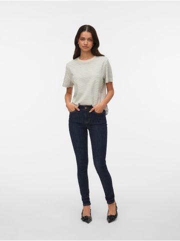 Vero Moda T-shirt in Birch 3