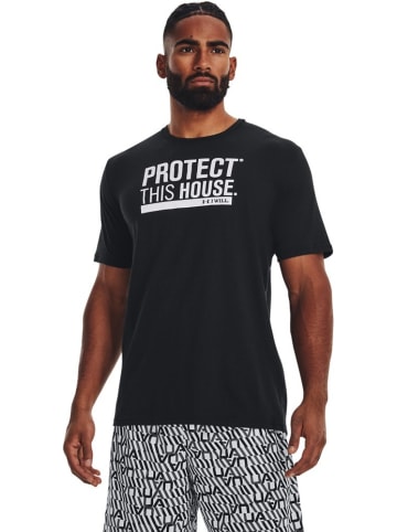 Under Armour T-Shirt "Protect This House" in Schwarz
