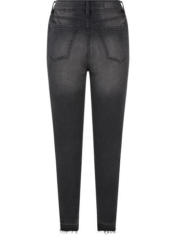 Urban Classics Skinny Fit in black washed