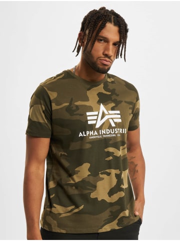 Alpha Industries Alpha Industries T-Shirt in olive camo