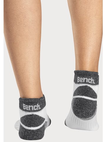 Bench Sneakersocken in 1x schwarz, 1x weiß, 1x marine