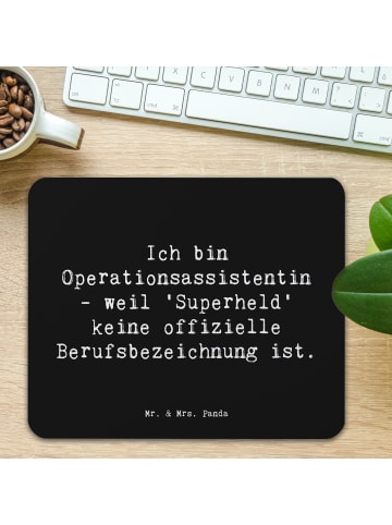 Mr. & Mrs. Panda Mauspad Spruch Operationsassistentin Heldin mit... in Schwarz