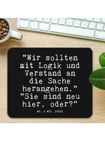 Mr. & Mrs. Panda Mauspad "Wir sollten mit Logik... mit Spruch in Schwarz