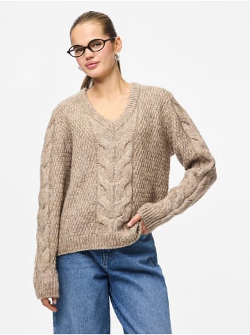 Pieces Pullover in Fossil