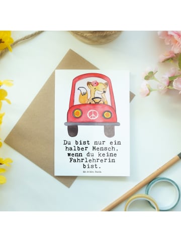 Mr. & Mrs. Panda Glückwunschkarte Fahrlehrerin Herz mit Spruch in Weiß