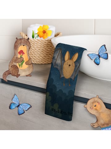 Mr. & Mrs. Panda Handtuch Fledermaus Flügel Design ohne Spruch in Weiß