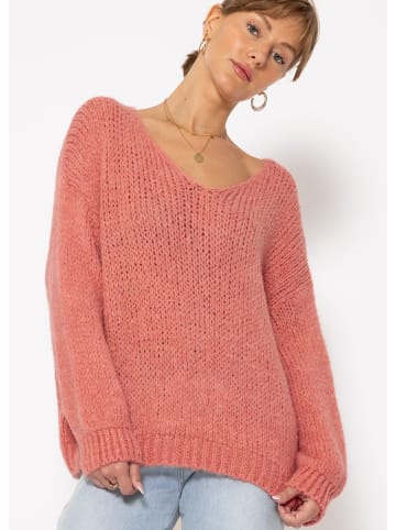 SASSYCLASSY Oversize Pullover mit V-Ausschnitt in Koralle