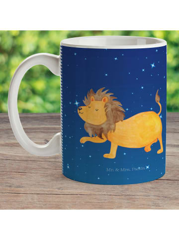 Mr. & Mrs. Panda Plastikbecher Sternzeichen Löwe ohne Spruch in Sternenhimmel Blau