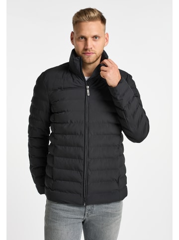 MO Wattierte Winterjacke in Schwarz