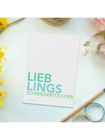 Mr. & Mrs. Panda Postkarte Schwiegertochter mit Spruch in Weiß