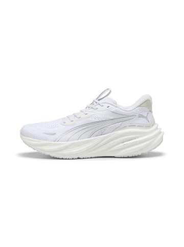 Puma Laufschuh "Magnify Nitro 3" in Weiß