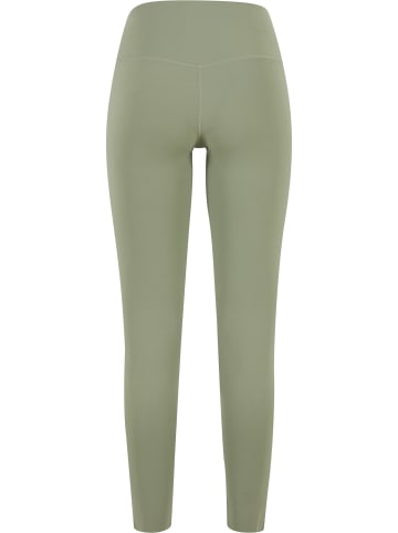 Urban Classics Leggings in matcha green
