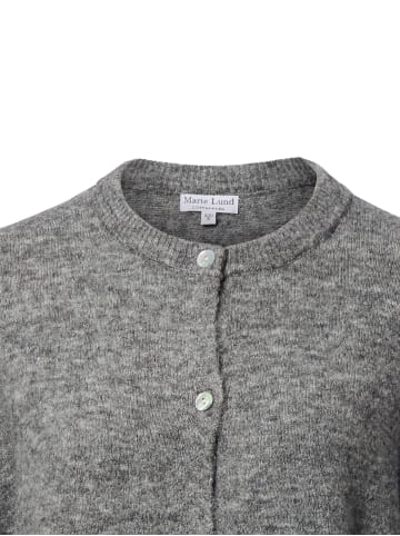 Marie Lund Strickjacke in grau hellgrau - 0001