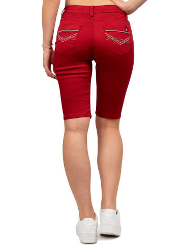 Cipo & Baxx Shorts in Burgundy