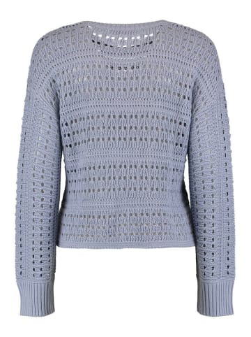 Hailys Pullover in soft blue