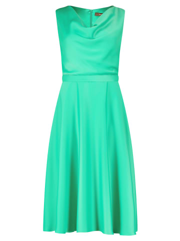 Vera Mont Cocktailkleid mit Wasserfallausschnitt in Bright Fern Green