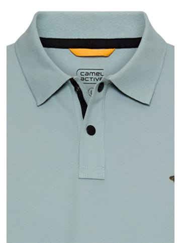 Camel Active Poloshirt mit Kontrastdetails in Wasserblau