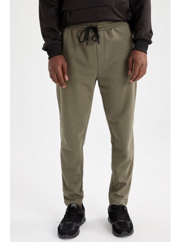 DeFacto Jogg Pants SLIM FIT in Hell Khaki