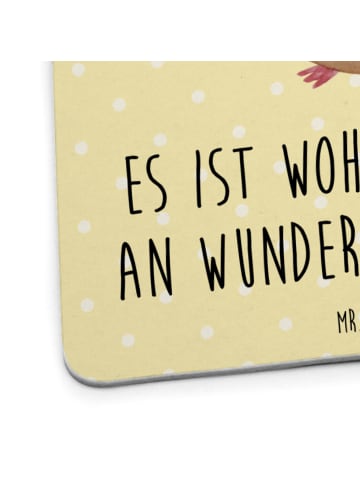 Mr. & Mrs. Panda Tischuntersetzer Meerschweinchen Weisheit mit S... in Gelb Pastell