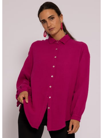 SASSYCLASSY Ultra Oversize Musselin-Blusenhemd kürzere Variante in Fuchsia