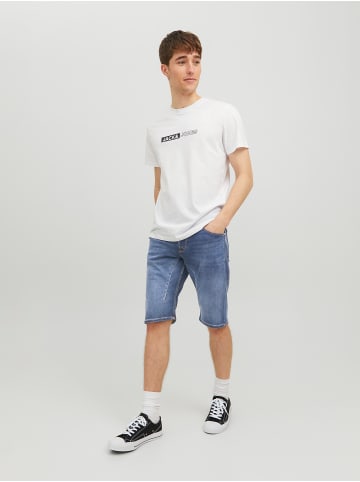 Jack & Jones Kurze unifarbene Shorts mit Knopfleiste und Eingrifftaschen in Blau