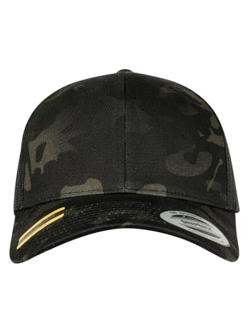  Flexfit Trucker in black multicam