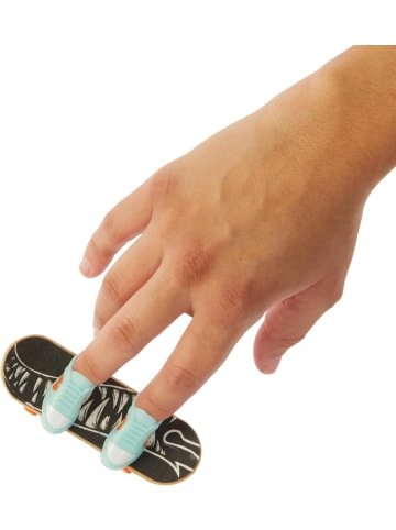 Hot Wheels Skate-Fingerboards 10er-Pack, Set HTP59 + 5 Paar Skateboard-Schuhe