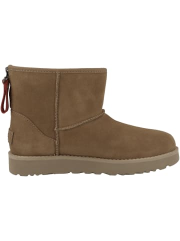 UGG Boots Classic Mini Logo Zip in braun