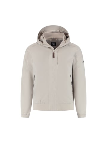 TRAVELIN' Helde in Sand