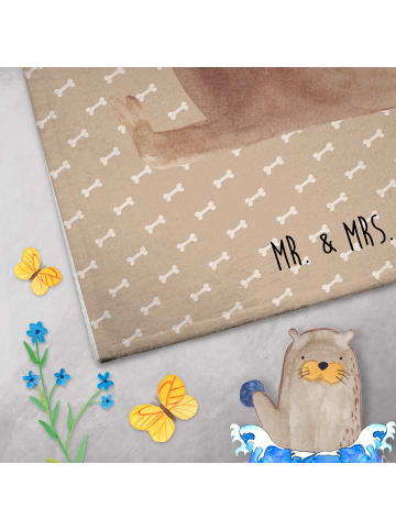 Mr. & Mrs. Panda Handtuch Hund Blume ohne Spruch in Hundeglück