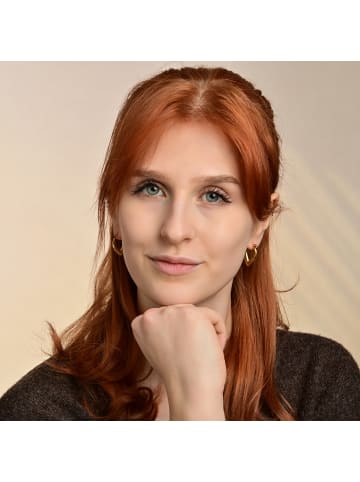 Adeliás Damen Ohrringe – Klappcreole aus Edelstahl in gold