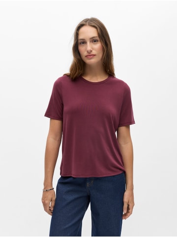 Object T-Shirt in Windsor Wine1