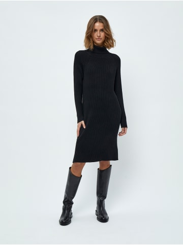 minus Kleid in Black