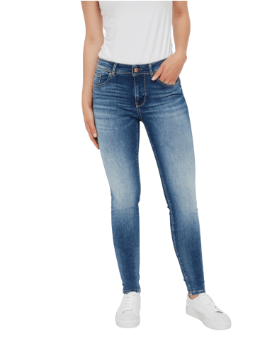 Vero Moda Jeans LUX slim in Blau