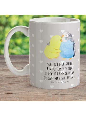 Mr. & Mrs. Panda Kaffeebecher Wellensittich Liebe mit Spruch in Grau Pastell