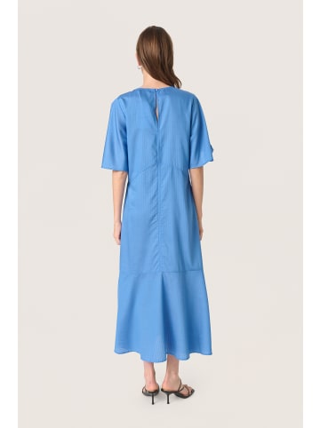Soaked in Luxury Kleid SLEmmy Feminine Form in Blue Yonder