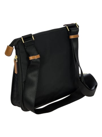 BRIC`s X-Collection Umhängetasche 26 cm mit Dehnfalte in schwarz