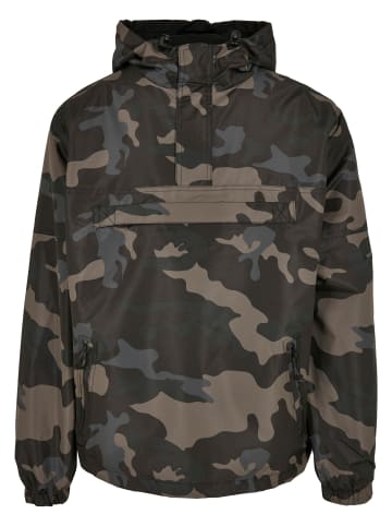 Brandit Windbreaker in darkcamo