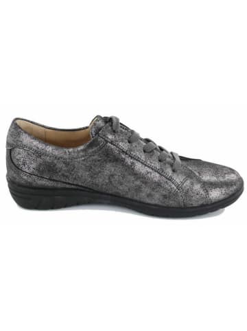 Hartjes Sneaker in silber